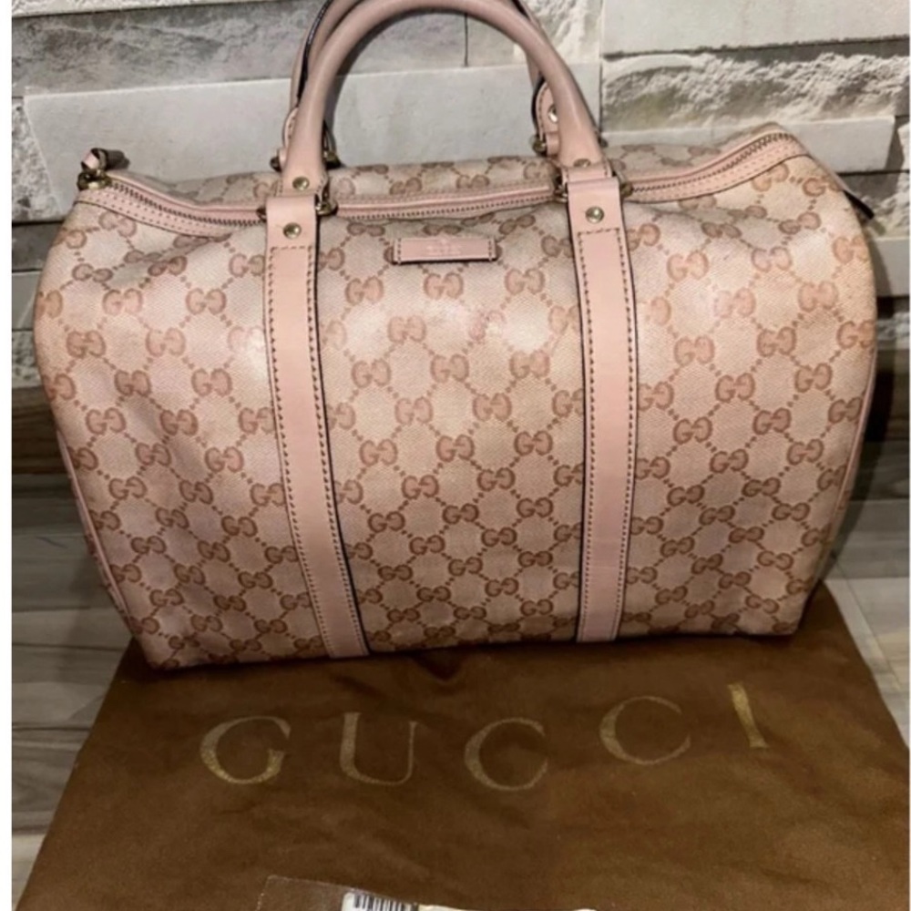 SOLD
🌸Authentic Gucci Boston Satchel🌸 Clean and in great condition.